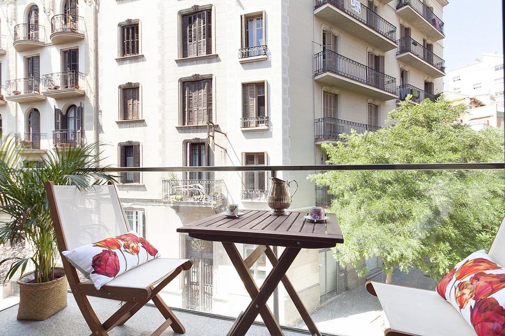 Apartment Barcelona Rentals - Sarria Apartments Near Center Exterior foto