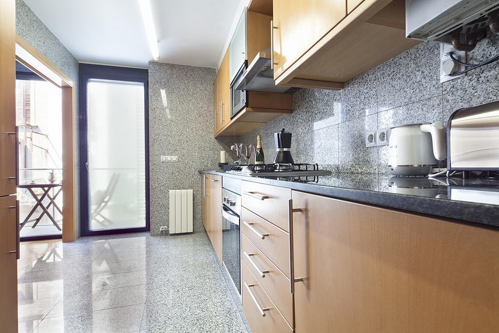 Apartment Barcelona Rentals - Sarria Apartments Near Center Exterior foto