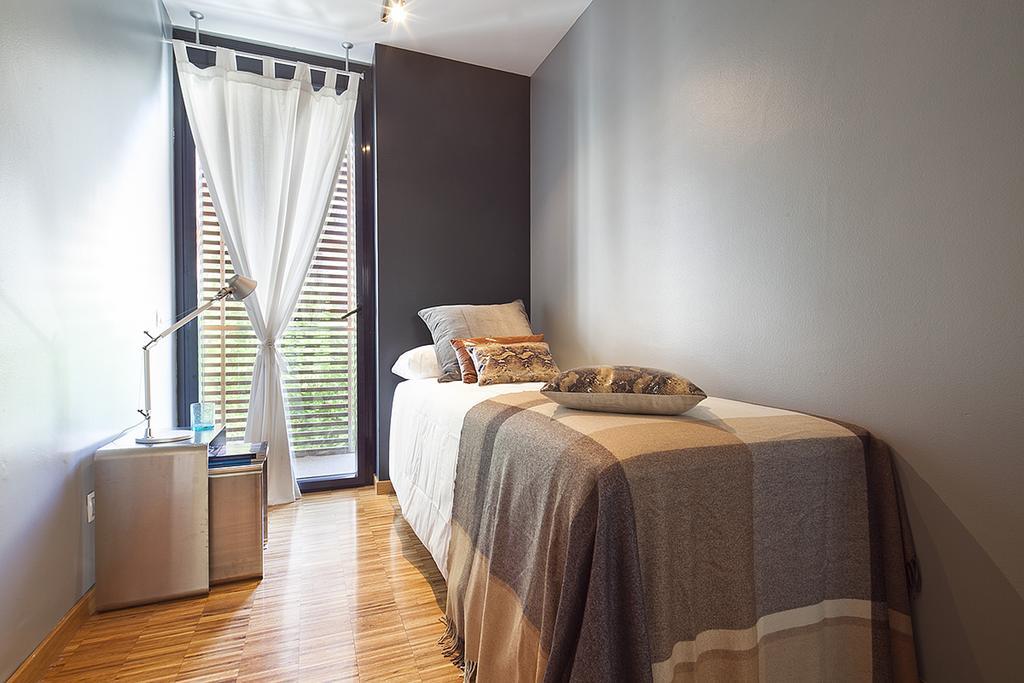 Apartment Barcelona Rentals - Sarria Apartments Near Center Exterior foto